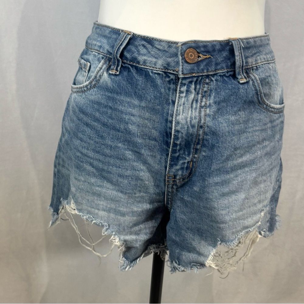 Sincerely Jules cutoff distressed high rise denim jean shirts size 28